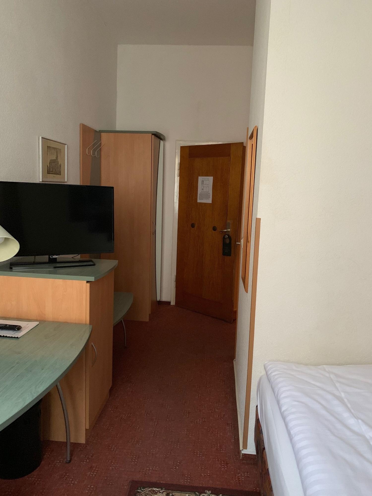Hotel Berg Cologne Extérieur photo