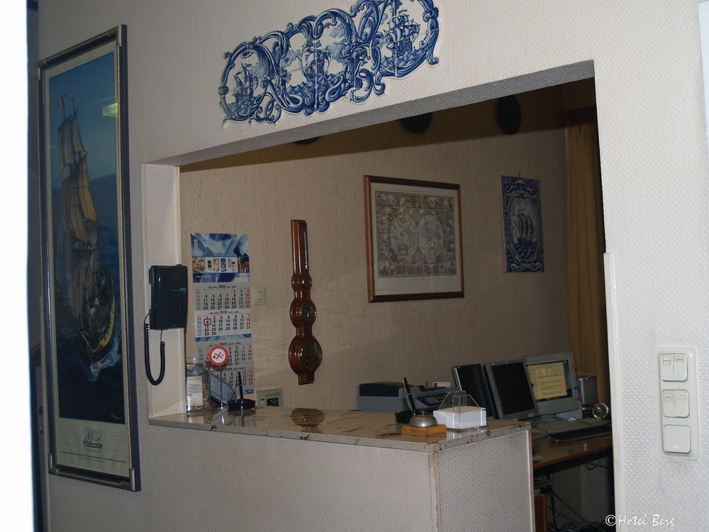 Hotel Berg Cologne Extérieur photo
