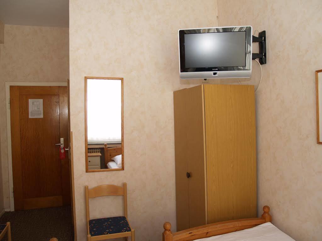 Hotel Berg Cologne Extérieur photo