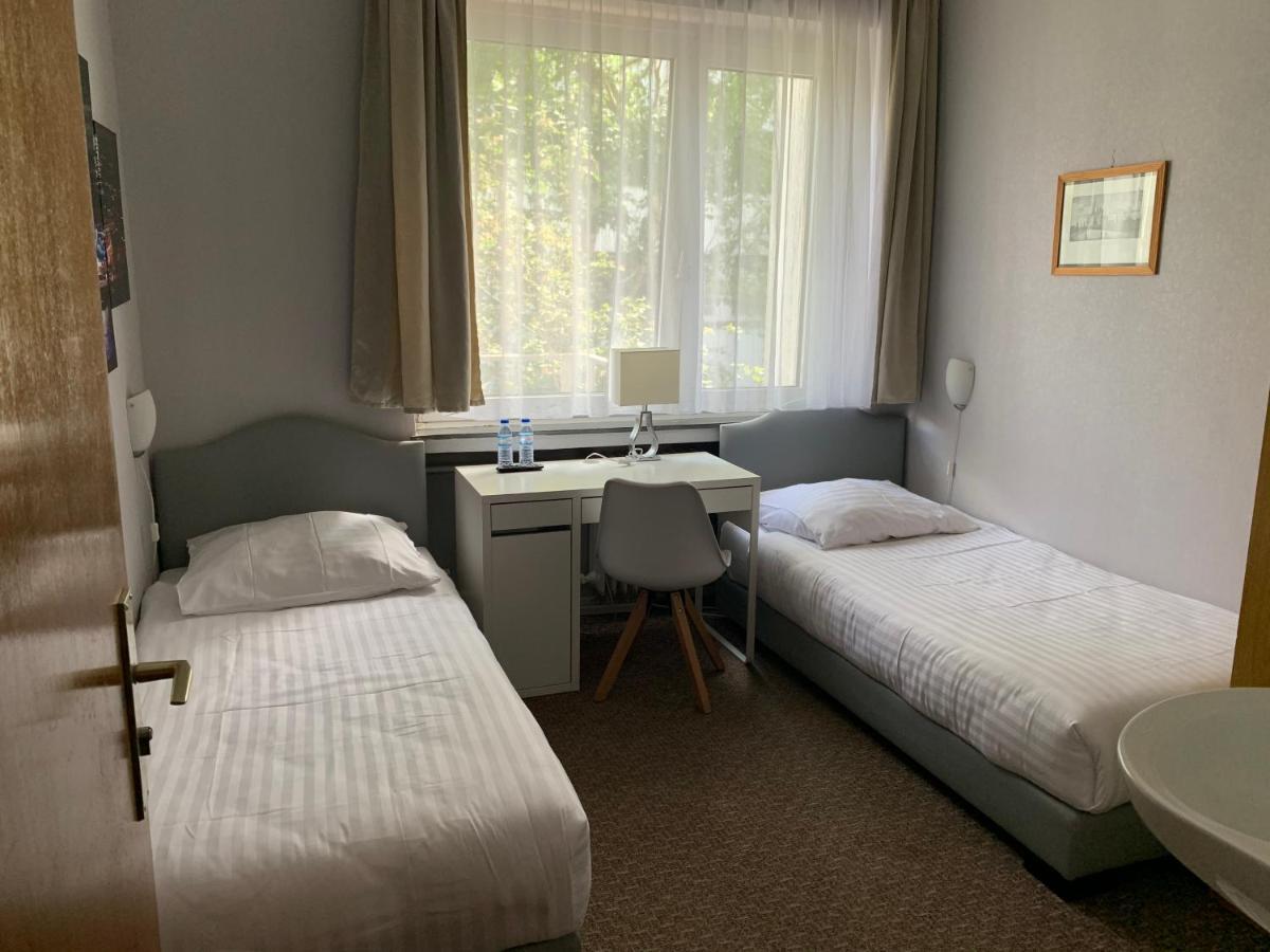 Hotel Berg Cologne Extérieur photo